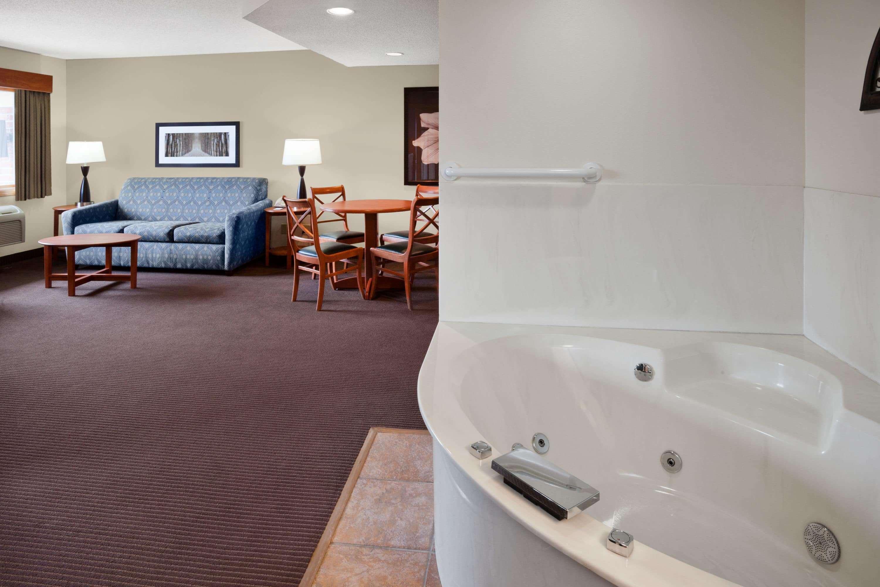 Americinn By Wyndham Chanhassen Bagian luar foto